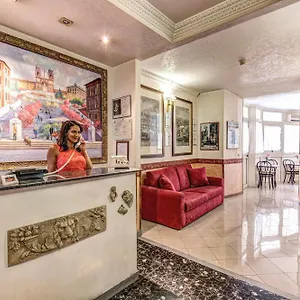 Giuliana Hotel